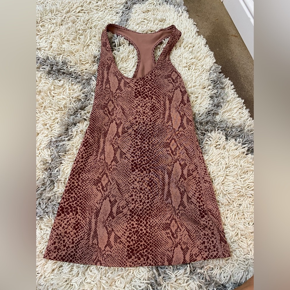 lululemon racer back tank!